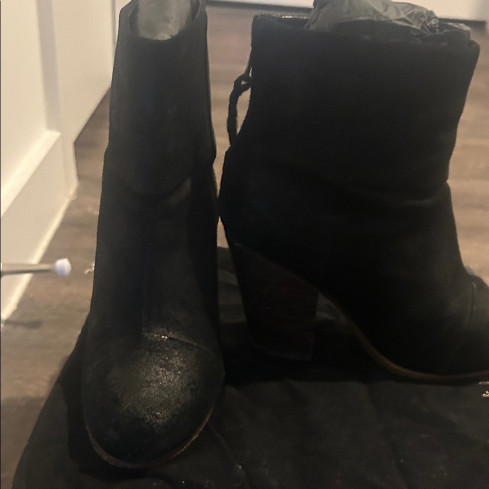 Rag and Bone Newbury black suede ankle boot size 8.5
